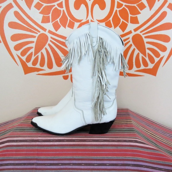 ACME Shoes - Acme White Fringe Leather Cowboy Boots 6 1/2